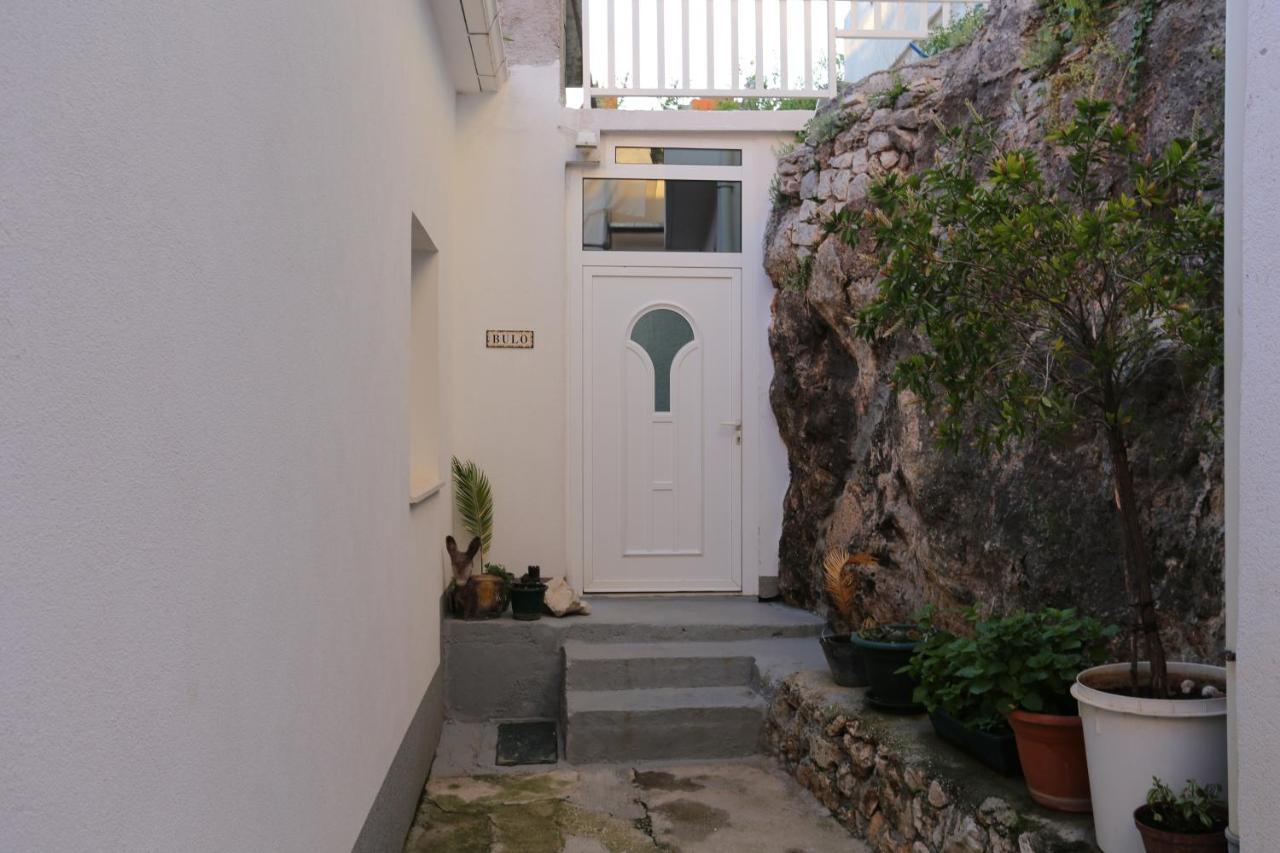 Apartments By The Sea Gradac, Makarska - 13181 Bagian luar foto